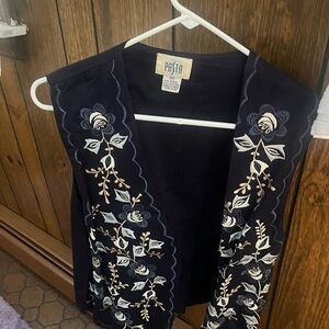 Vintage Floral Embroidered Vest